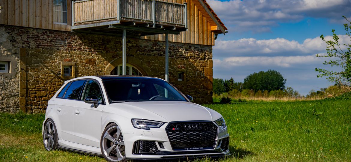 Busted_AudiRS3_2020